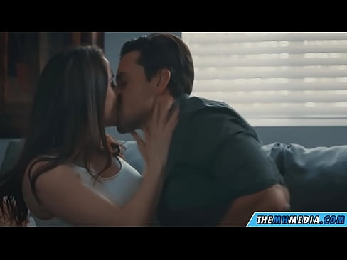 ❤️ İyi bir busty anne ile romantik seks ❤❌ Süper porno bizde
